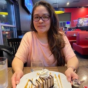 Meet your Posher, Dyanne